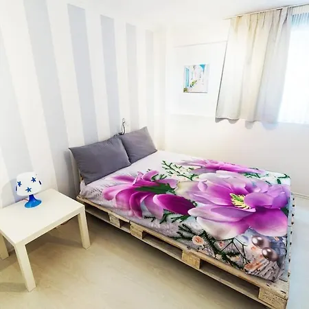 2 Bedrooms Apartment Close To Metro Dafni In אתונה מראה חיצוני תמונה