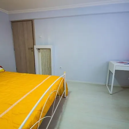 2 Bedrooms Apartment Close To Metro Dafni In אתונה מראה חיצוני תמונה