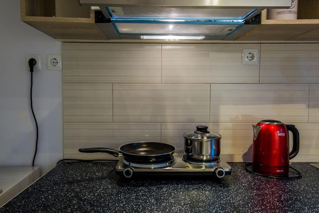 2 Bedrooms Close To Metro Dafni In * Athens